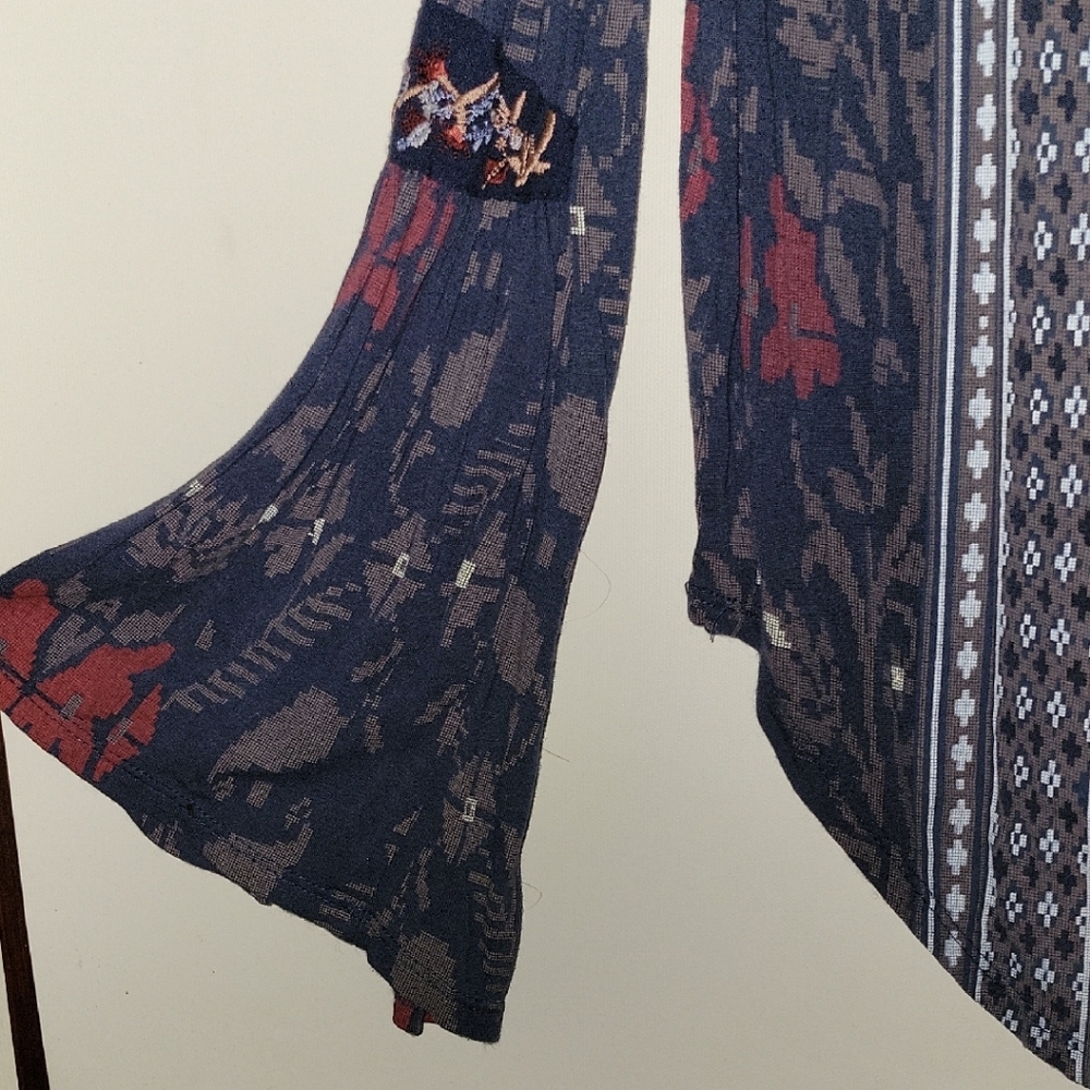 Navy Patterned Women's Top - Picture 4 of 4